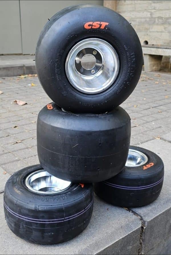 צמיגי קארטינג מקצועי